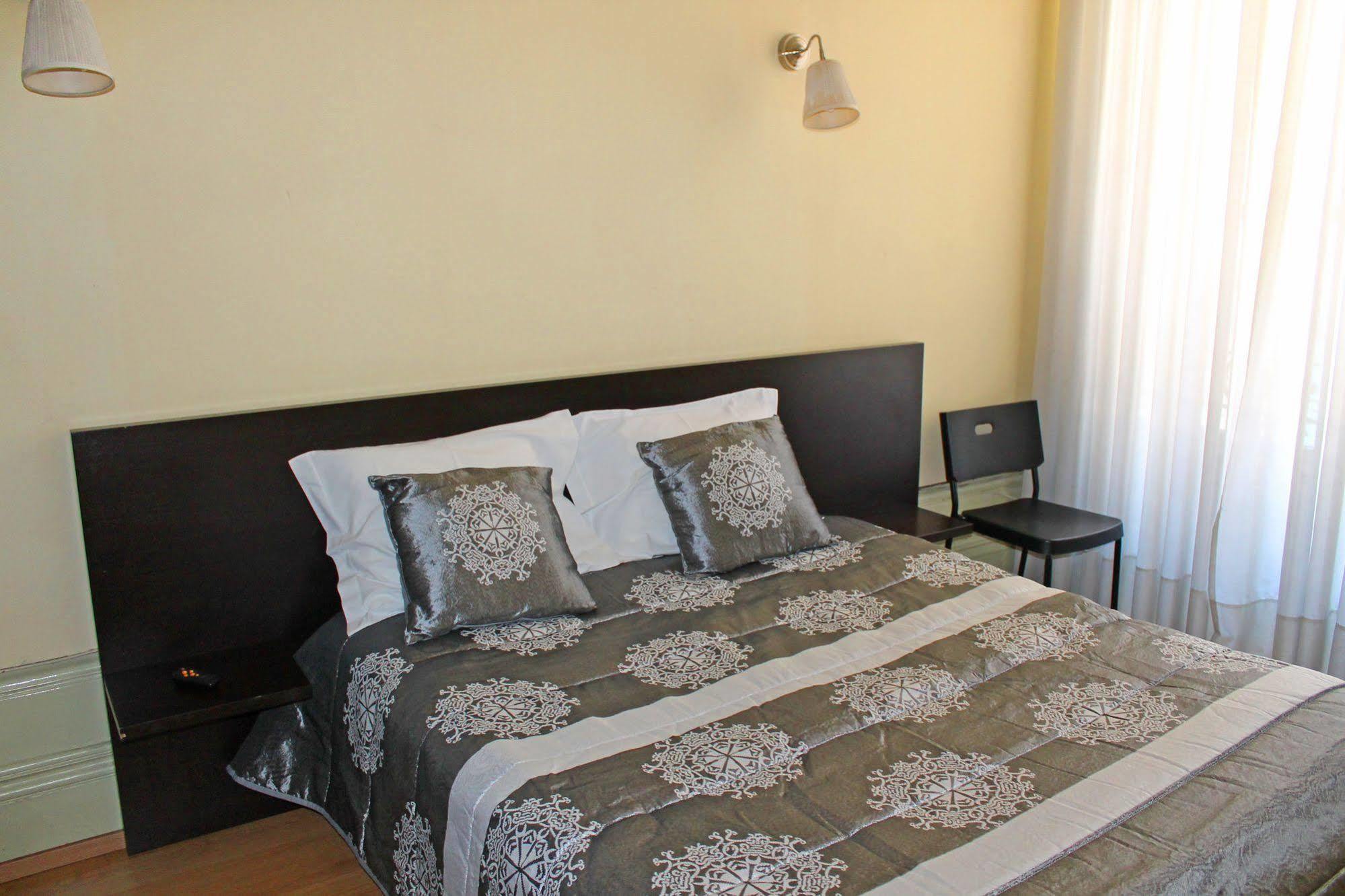 Lunar Guest House Porto Exterior photo